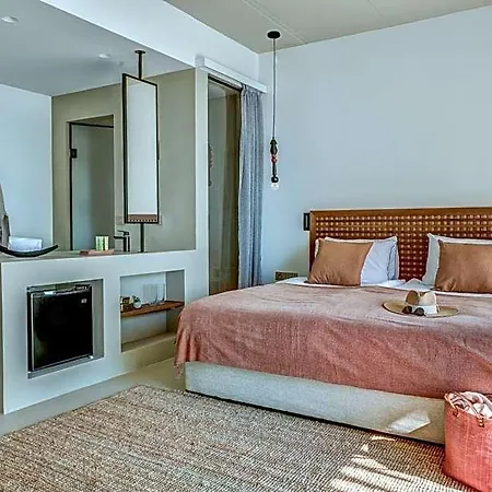 Umani - Free - Free Parking 4*